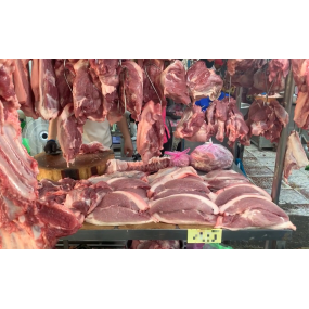 Thịt heo là thực phẩm được ưu chuộng nhất cho mọi gia đình.